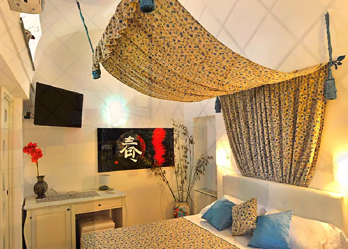 Bed & Breakfast World Center