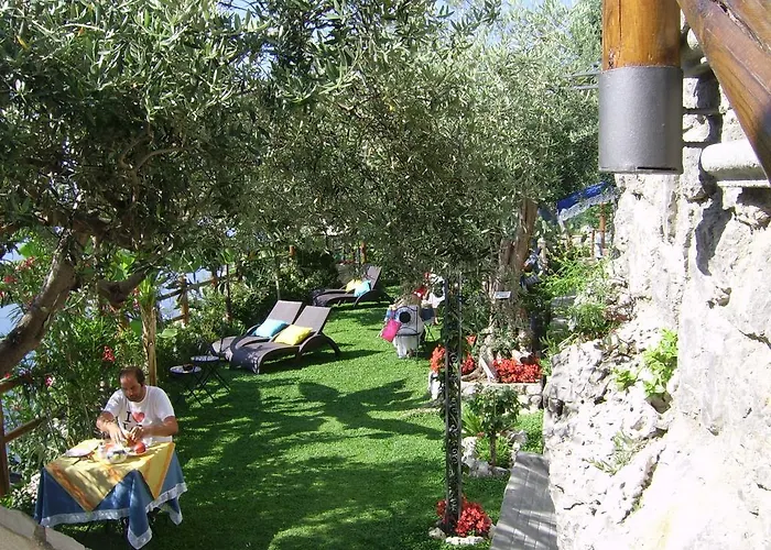 Bed & Breakfast World Center