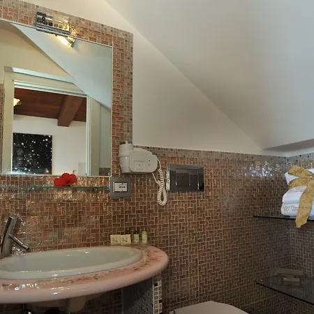 World Center Bed & Breakfast