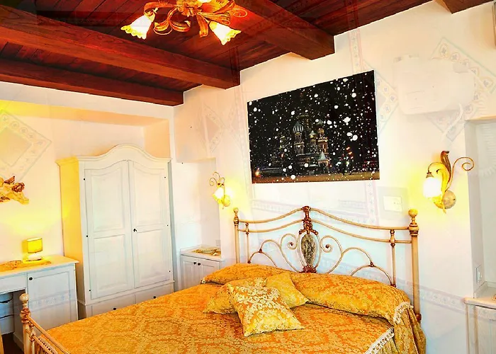 Oda ve Kahvaltı World Center 4*